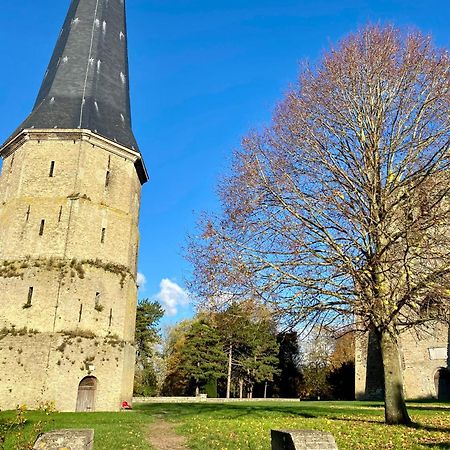 Gite De La Tour Carree Bergues Esterno foto